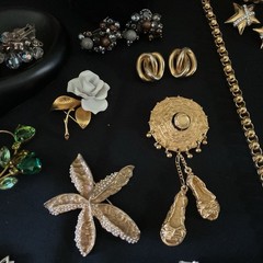 Vintage Rhinestone Jewelry Lot (High End Pieces) See Description