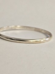 VINTAGE 1970’S HAND WROUGHT IC STERLING SILVER 925 BANGLE BRACELET