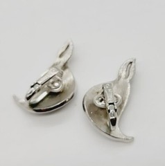 Vintage CROWN TRIFARI Clip Earrings Art Deco Silver Tone Signed 1.25 in estate