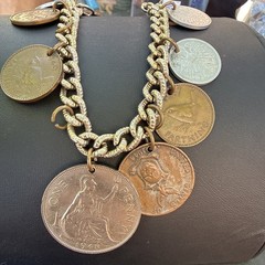 Vintage Mid Century Foreign Coin Charm Bracelet 1950’s 1960s World Travel 7″