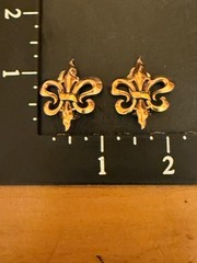 Vintage Copper Fleur de Lis Earrings Cip on