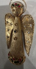 Vintage Angel Rhinestone signed ART Brooch Pin Gold Tone Stunning