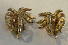 Vintage Signed CROWN TRIFARI Gold Tone *Trifarium* Faux Pearl EARRINGS-Beauties!