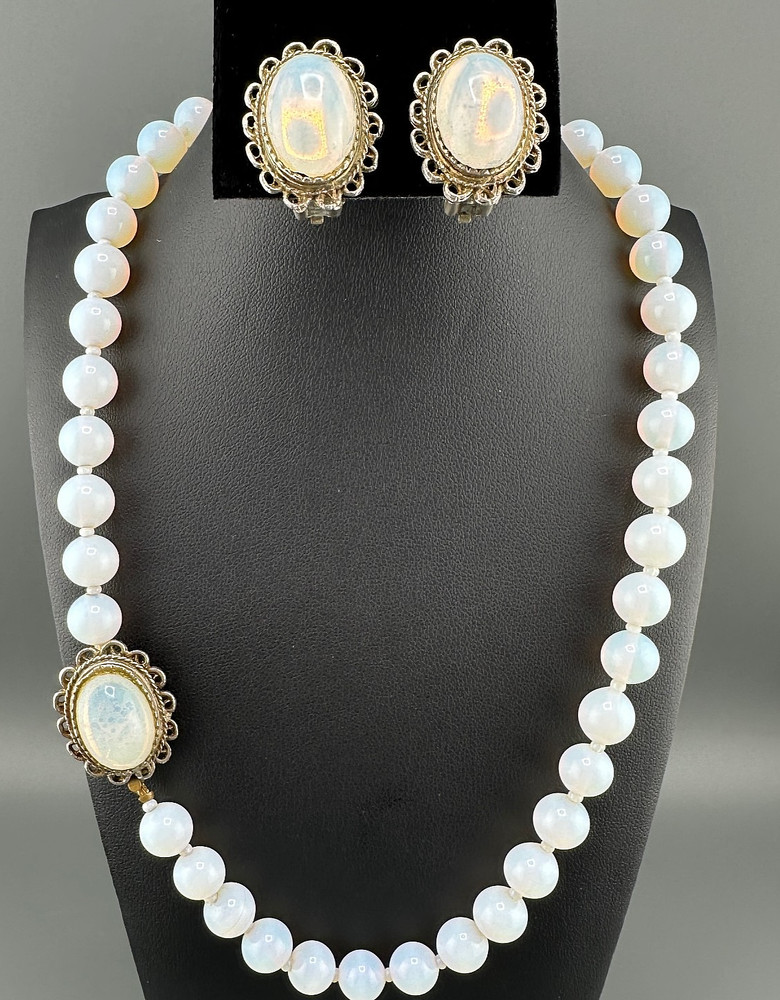 Vintage Opalite Necklace Earrings Set Silver Tone Scalloped Filigree Box Clasp