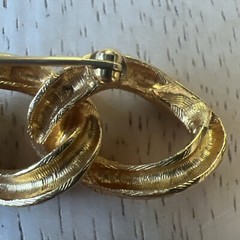 Vintage Gold Tone Chain-Link Brooch Pin