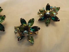 Vntg D&E Juliana Brooch Green Navettes,Rhinestones,Poured Stones Marked by Style