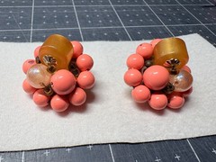 Vintage 1950s peach Cluster Flower Earrings Faux Rhinestones Clip-On