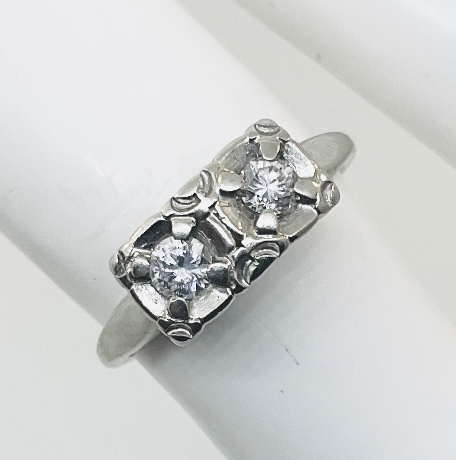 Vintage 1950’s 14K White Gold 2 Stone Diamond Ring
