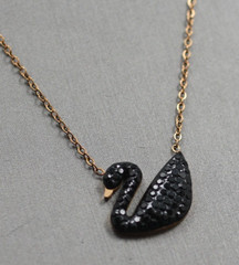 Rose Gold tone Stainless Steel Black stones Swan Pendant Necklace 16-18″