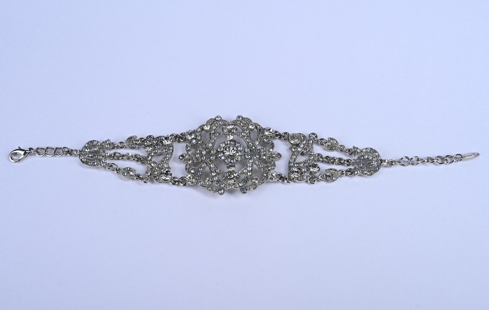 VCLM Victorian Style Rhinestone Filigree Statement Bracelet 8.5″