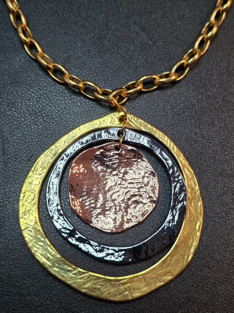 Joan Rivers Hammered Gold Brass Copper Circle Disk Pendant Necklace