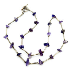Vintage Purple Amethyst Chip Silver Tone Tube Bead Necklace 17 in