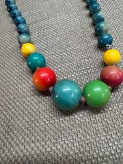 Colorful Necklace Vintage Wood or Plastic Beaded Vintage see pics 14″