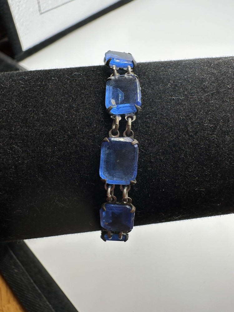 Art Deco Octagon Shaped Blue Stone Bracelet 7 Inches