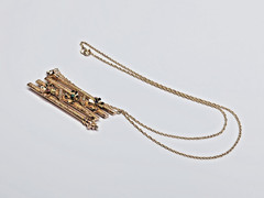 UNIQUE & Pretty 14k Textured & Floral 4 Bar Simulated Gem Pendant 17.5″ Necklace
