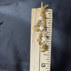 Vintage Avon Gold Toned Starfish Earrings Dangle Chains With Seahorse & Shells