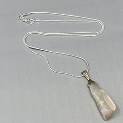 Stone Pendant Necklace Cloudy White Gemstone Amulet Wicca Chakra New Chain 20″