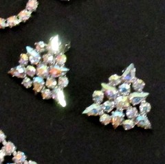 VTG DELICATE B DAVID AB RHINESTONE DECO 17″ NECKLACE EARRINGS 60s PRONG SET EXC