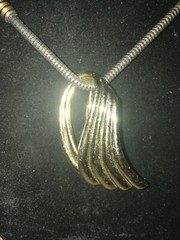 Vintage 1.5 Open Work Gold Tone Modern Slide Pendant 24″ Smooth Chain Necklace
