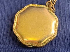 Antique Gold Plated Speidel Locket Necklace Jewelry 17.5″ Amethyst Color *READ*