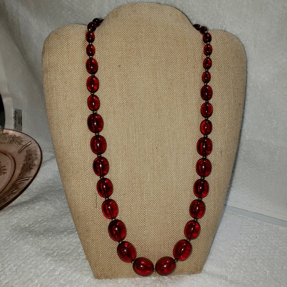 Beautiful Monet Necklace