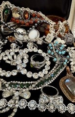 Vintage Estate Costume Jewelry Lot! MONET, AVON and more!