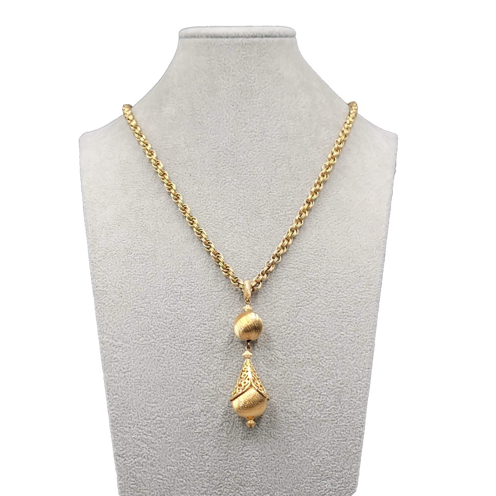 Vintage Monet Filigree Pendant Necklace Brushed Gold Plated Rope Chain 26″