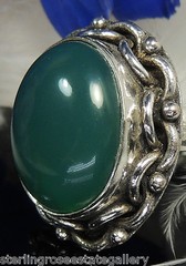 Vintage Chrysoprase 1 1/8″ Sterling Silver 0.925 Cocktail Band Ring size 7.5