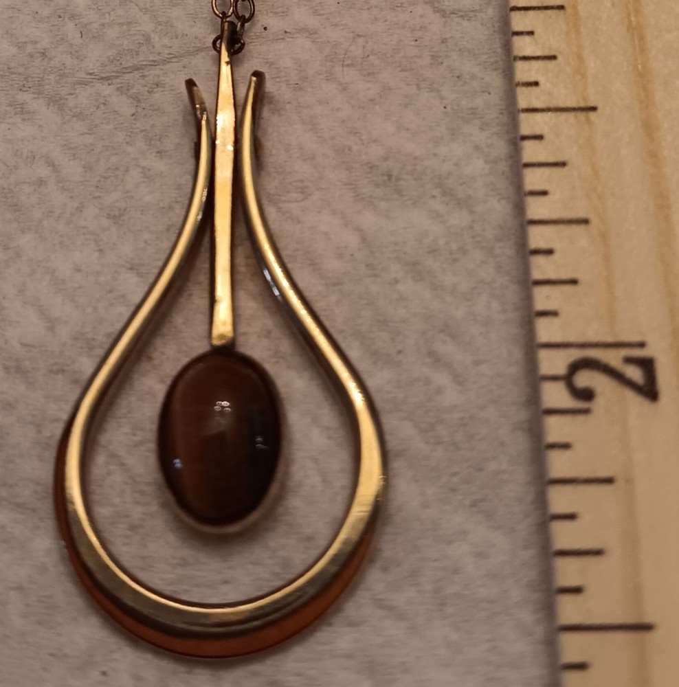 Avon Vintage 14K Gold Filled Necklace with Tigerseye Pendant