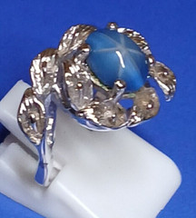 Lab Created Star Sapphire 18kt Gold Plate Vintage Cluster Cocktail Ring – Size 6