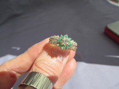 ANTIQUE BRISTOL 14K YELLOW GOLD TIERED EMERALD DIAMOND CLUSTER HALO RING