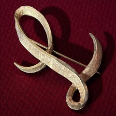 Letter Brooch Initial Pin Gold Tone Vintage Mamselle Monogram L Signed