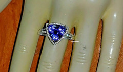 4.25 CT Trillion cut Tanzanite Halo Stunning Engagement Ring 925 Sterling Silver