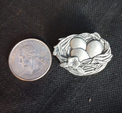 Vintage Birds And Blooms Limited Edition 2007 Pewter Bird’s Nest Brooch Pin