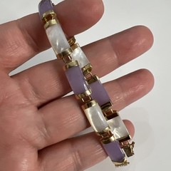 Vintage WJ 10k Yellow Gold Lavender Jade & Mother Of Pearl Asian Bracelet 7.5”
