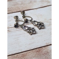 Vintage Screw On Earrings – 1 & 1/8″ Dangle