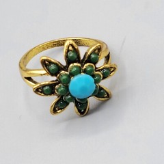 BOHO VINTAGE STYLE AGED GOLD WOMEN’S RING SZ 8.5 GREEN AND TURQUOISE