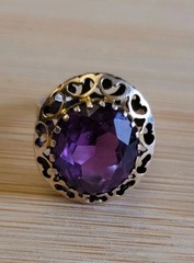 10k yellow gold Amethyst ring