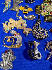 34 80s 90s Brooches Unsigned & Signed Krementz Avon KJL PS Co Batya Roman JJ AJC