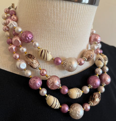 Vintage 1950s Pink Cream Swirl Beaded Triple Strand Necklace Signed Japan Retro
