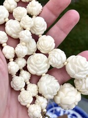 Vintage Ivory Celluloid Carved Graduated Rose Beads Necklace + earrings set
