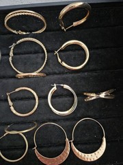 Vintage To Now Quality Earrings Lot Gold & Silver Tone HOOPS pierced NO JUNK 20