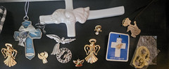 Vintage Lot of Assorted Angel Pins & Miscellaneous Items 12 Total