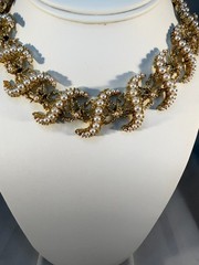Rare Vintage 1950s 1960s Coastal Theme Faux Pearl Segmented Collar Necklace