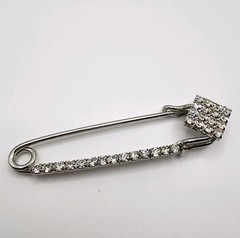 Square Diamond Shape Rhinestone Silver Tone Safety Pin Style Pin Brooch 3″ Long