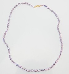 Beautiful 14k yellow gold clasp purple lavender fresh water pearl necklace