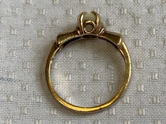 Antique 10K Yellow Gold Ring 1.89g Fine Jewelry Size 5.75 Band White Round Stone