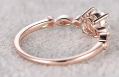 Lustrous White Round Shape 0.45CT Moissanite In 10K Rose Gold Solitaire Ring FN