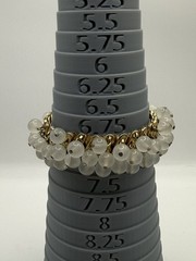 Vintage Japan Cha Cha Glass Bead Expansion Bracelet