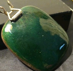 Vtg Signed GERTUDE Fries Arauner Augsburg Cloisonné Enamel 2″ Floral Pendant(402